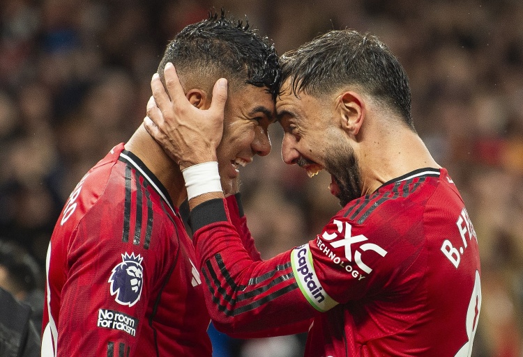 易建联：祝大家新年马不停蹄 步履坚实 每天都有新的进步